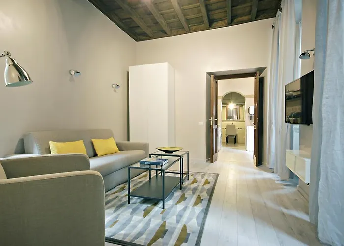 Living Rhome-spanishsteps Апартаменты *