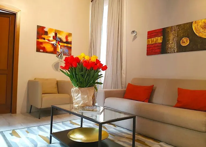 Апартаменты Living Rhome-spanishsteps Рим